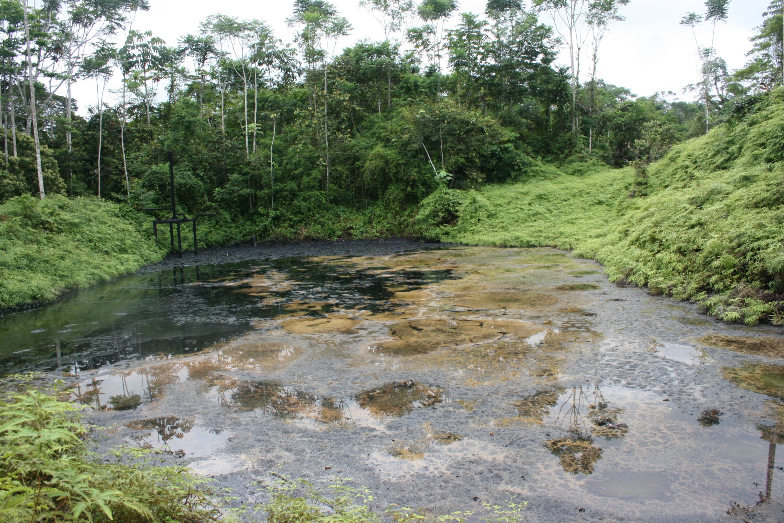 SUS-RE-12-12-EcuadorTailingsPond